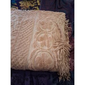 Nwt 100% cotton chenille blanket king size pink flower mandela fringe